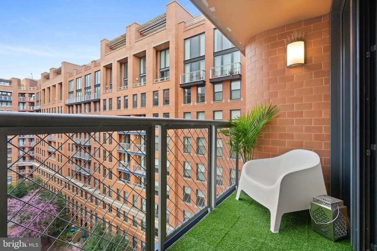 631 D Street - Photo 1