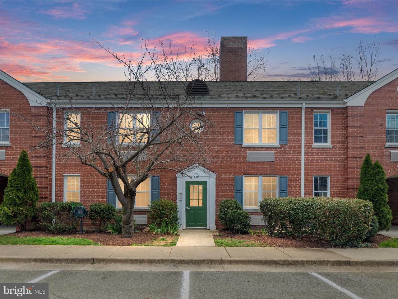 3307 Commonwealth Avenue - Photo 1