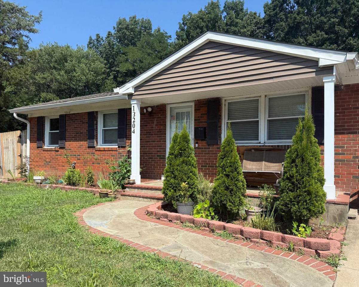 13204 Hillendale Drive - Photo 1