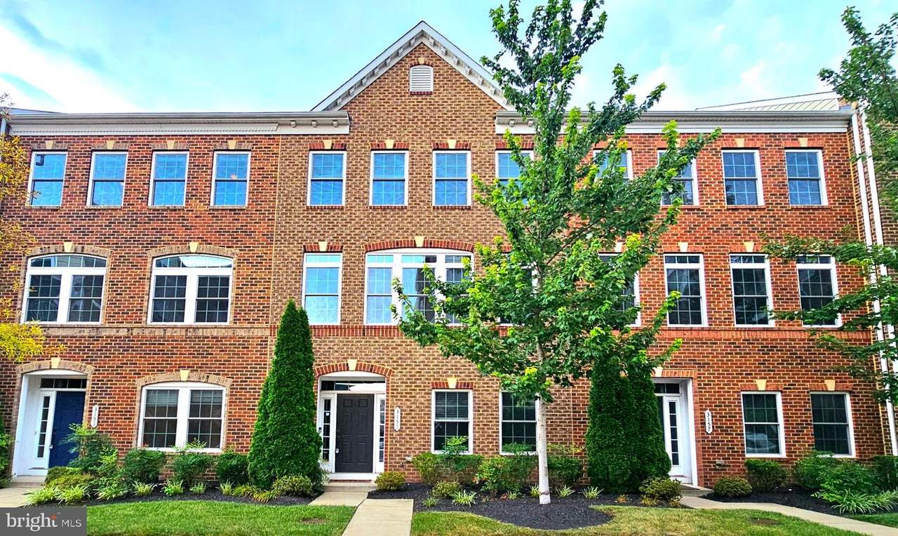 3155 John Glenn Street - Photo 1