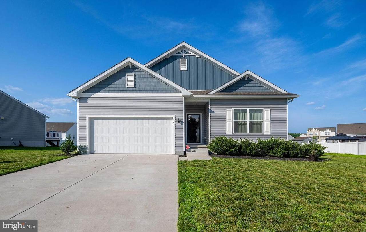 369 Steamboat Avenue - Photo 1