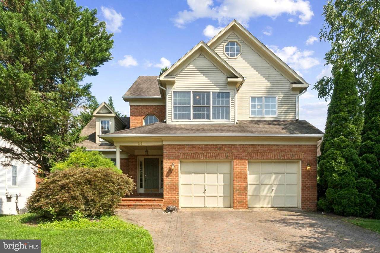 506 Roland Street - Photo 1