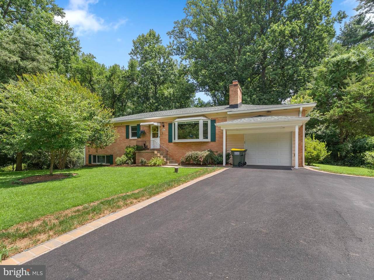 9541 Bel Glade Street - Photo 1