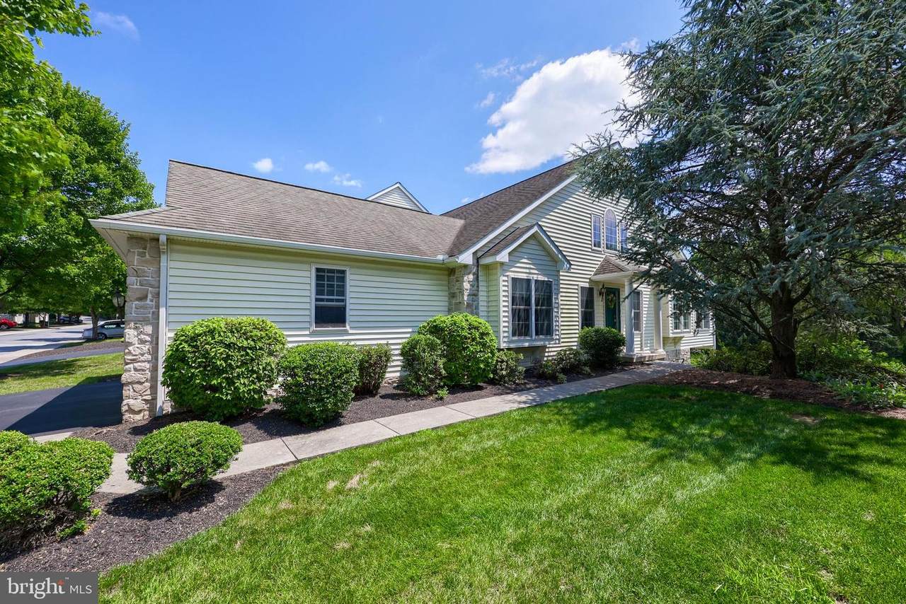1834 Serene Way - Photo 1