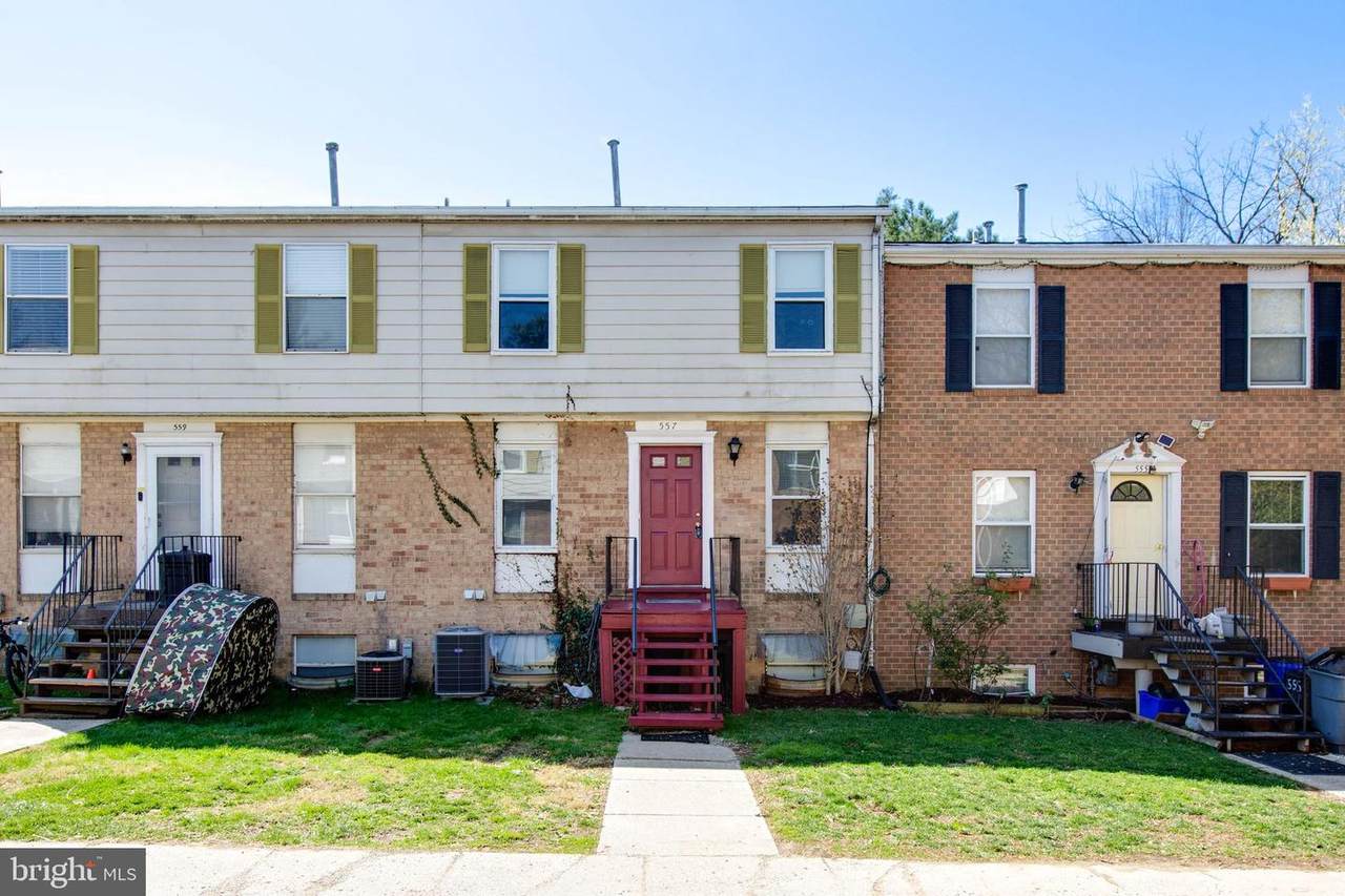 557 Diamond Avenue - Photo 1