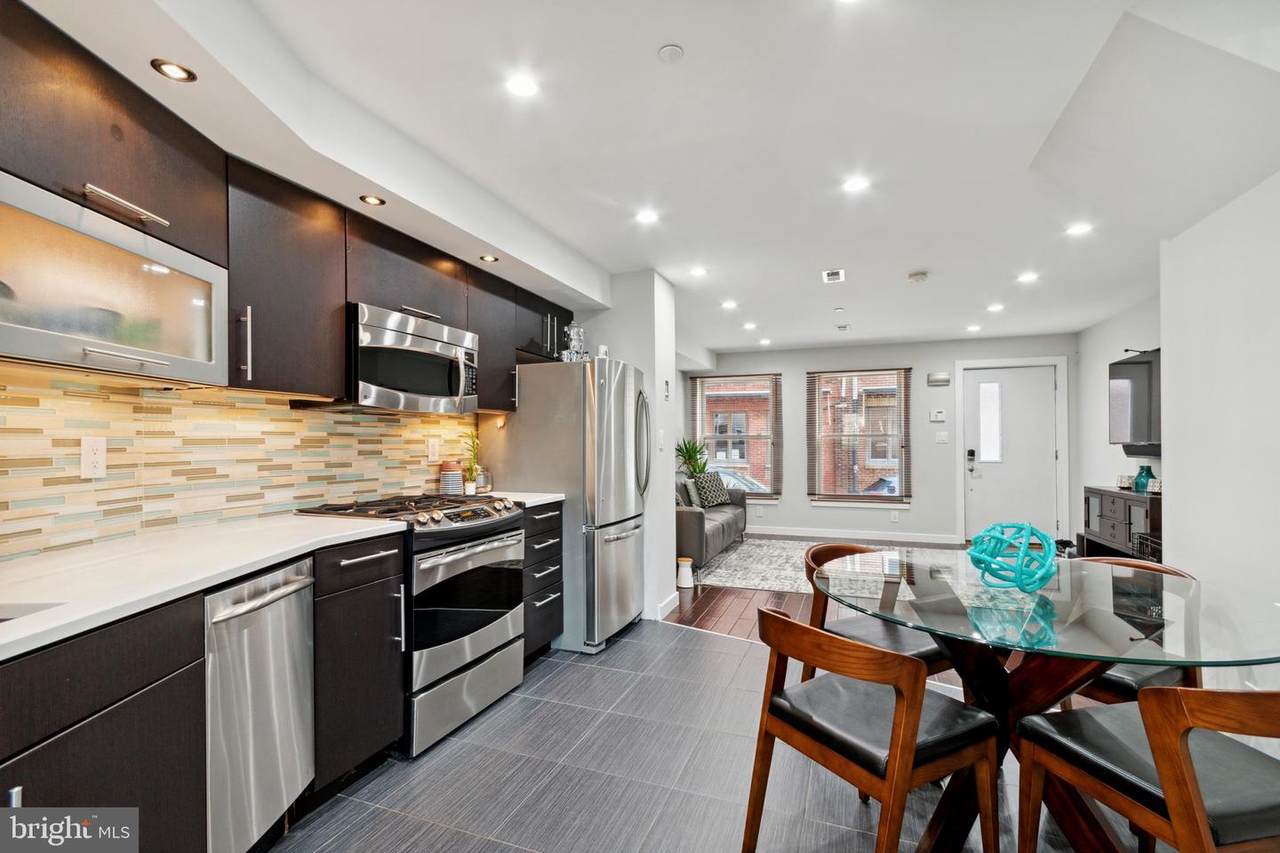444 Poplar Street - Photo 1