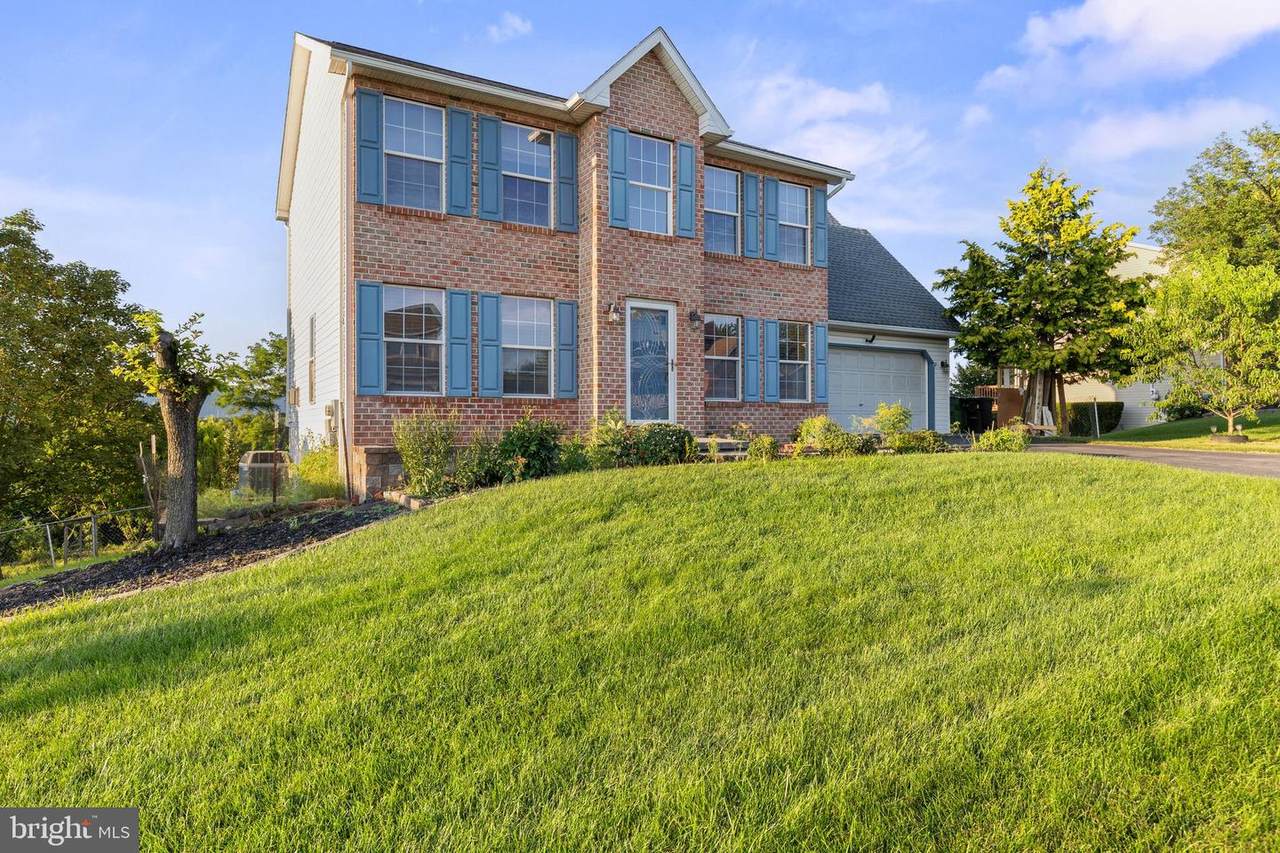 2401 Aspen Way - Photo 1
