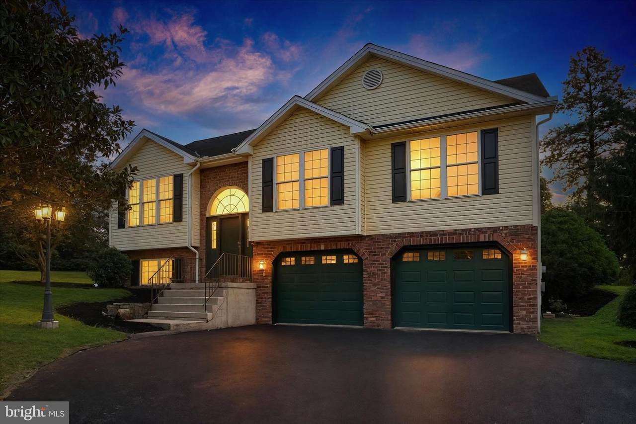 2222 Loucks Road - Photo 1