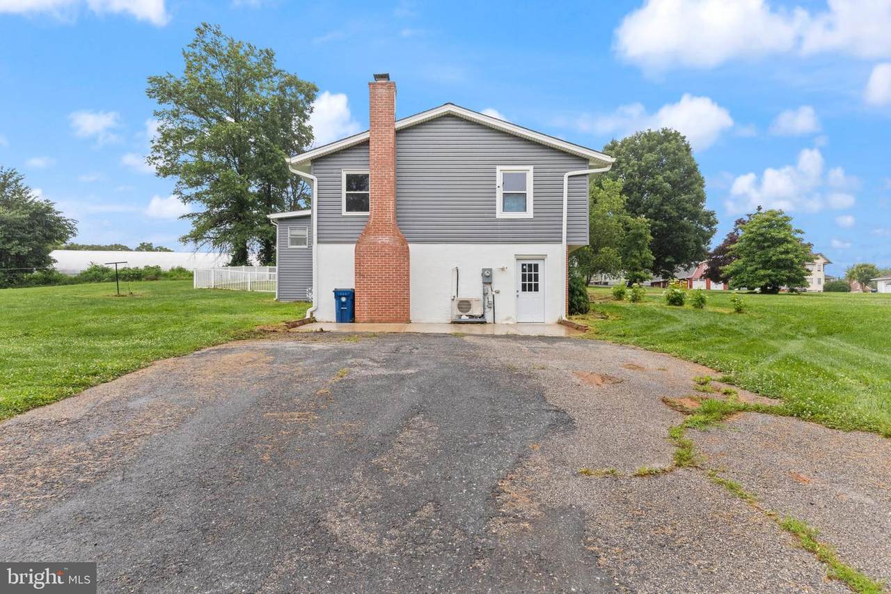 7390 Woodbine Road - Photo 1