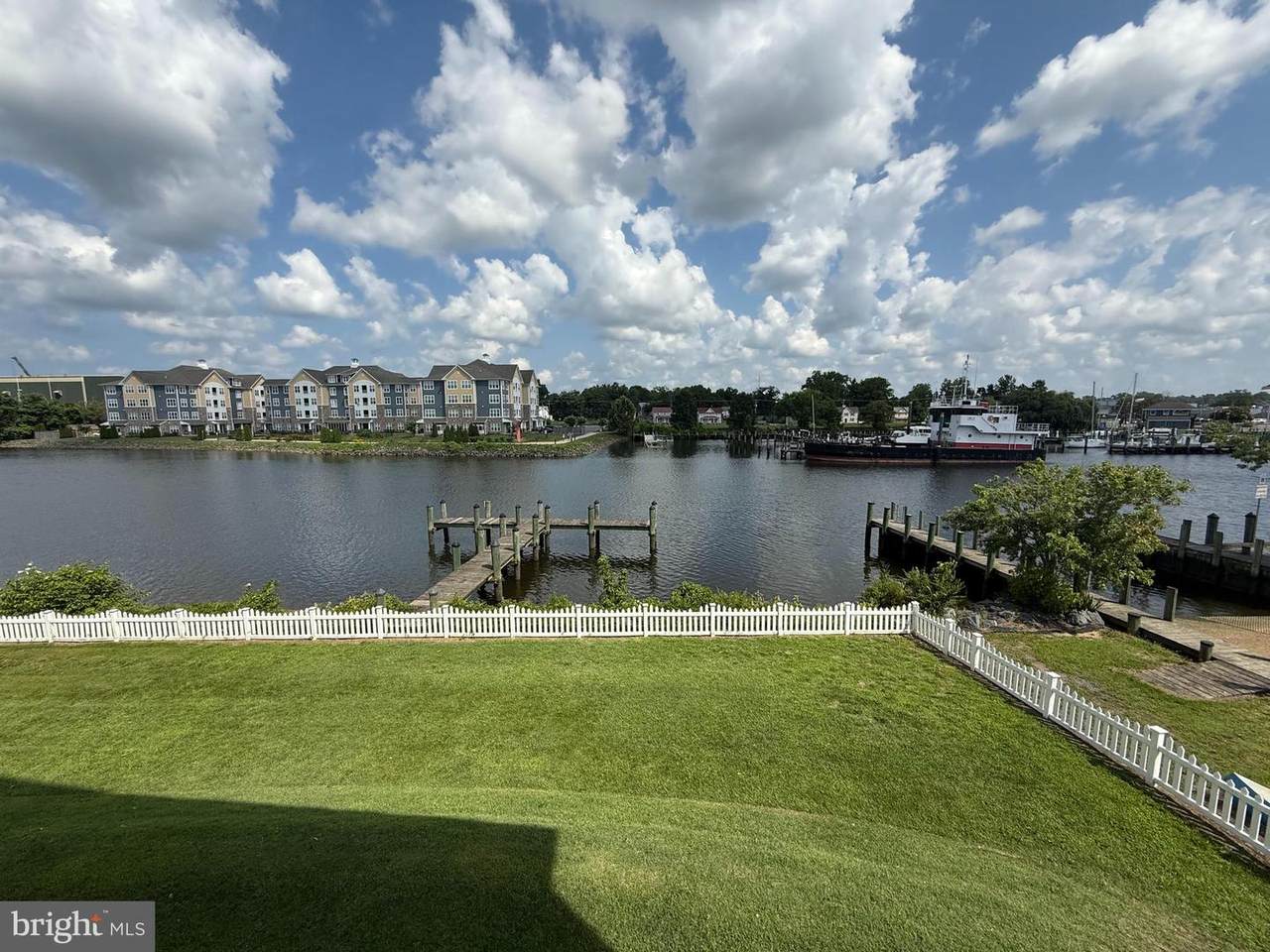 706 Williams Landing - Photo 1
