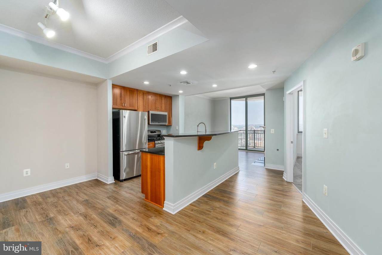 414 Water Street - Photo 1