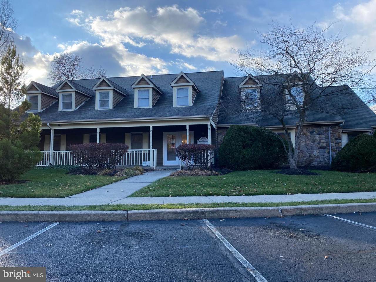301 Oxford Valley Road - Photo 1