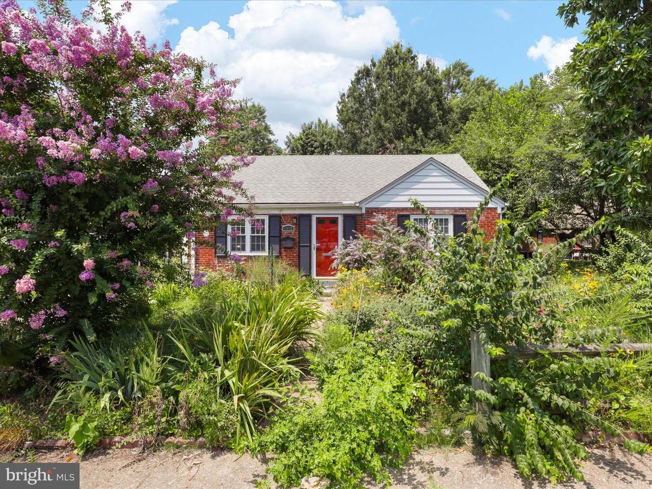 1812 Monroe Street - Photo 1