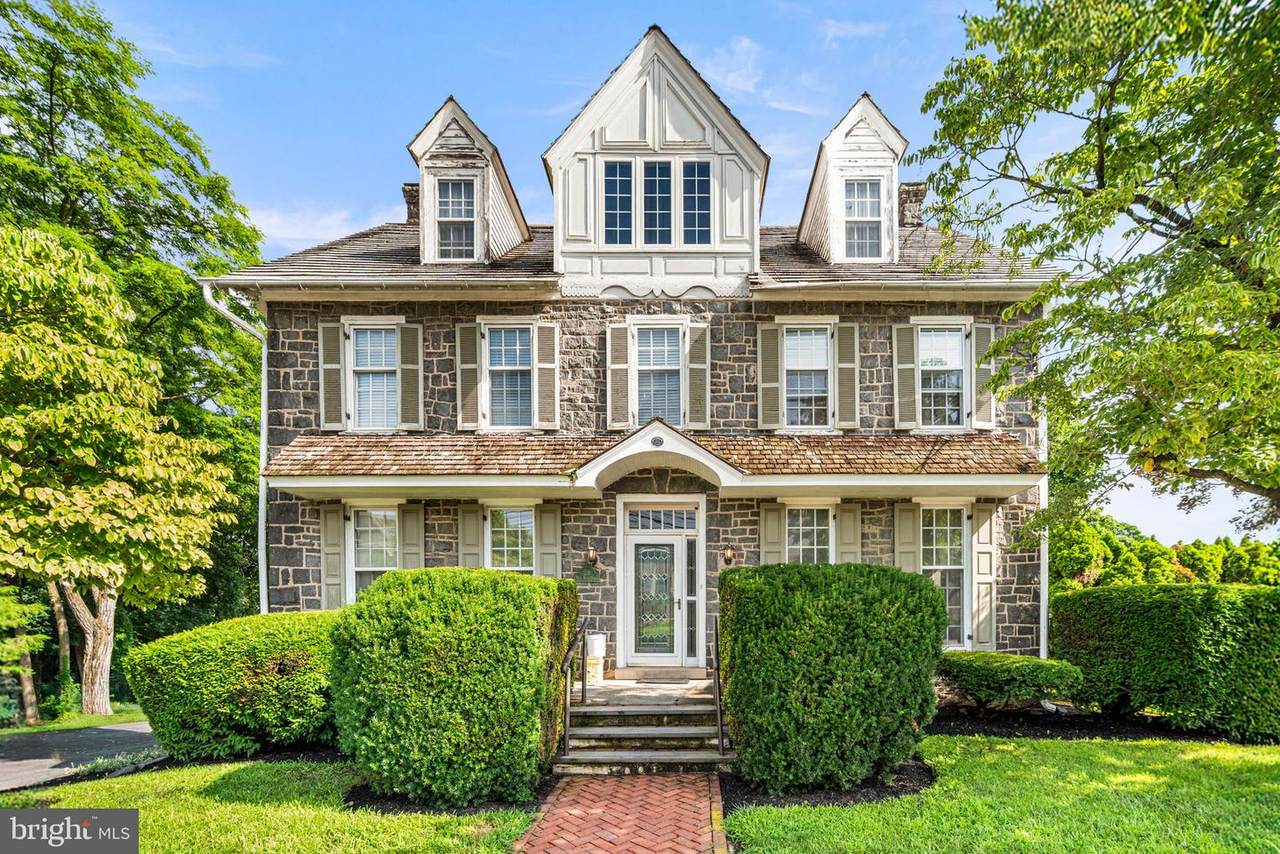 28 Main Street - Photo 1