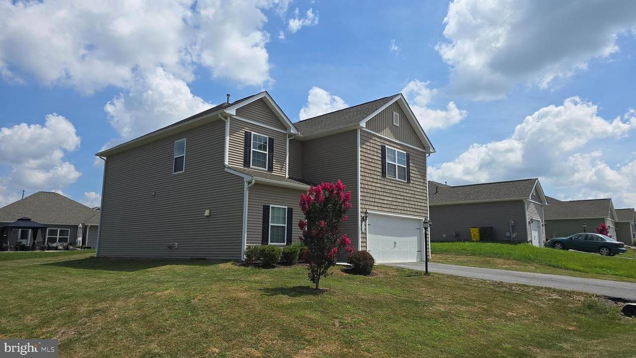 116 Cassatt Lane - Photo 1