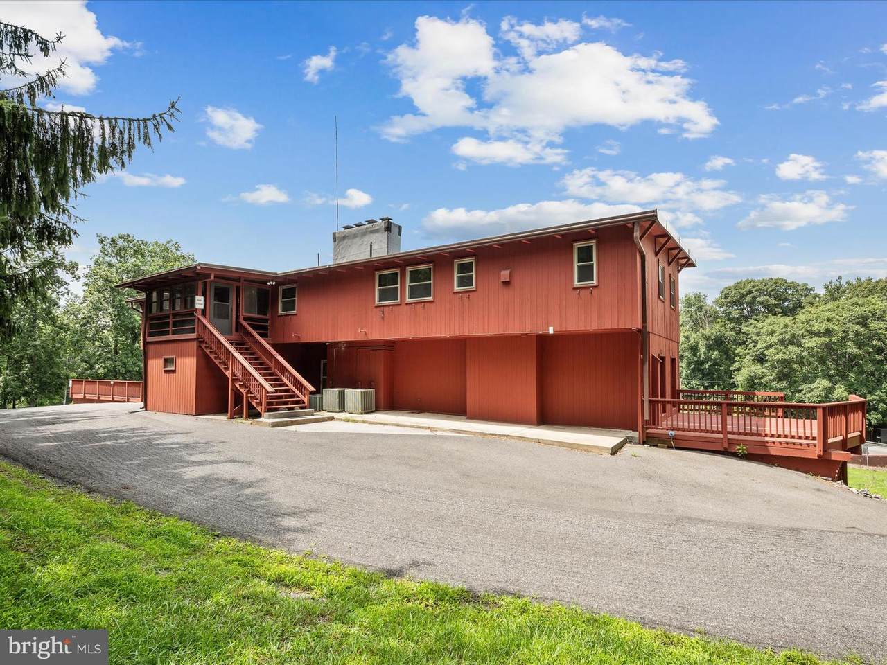 16 Windy Way - Photo 1