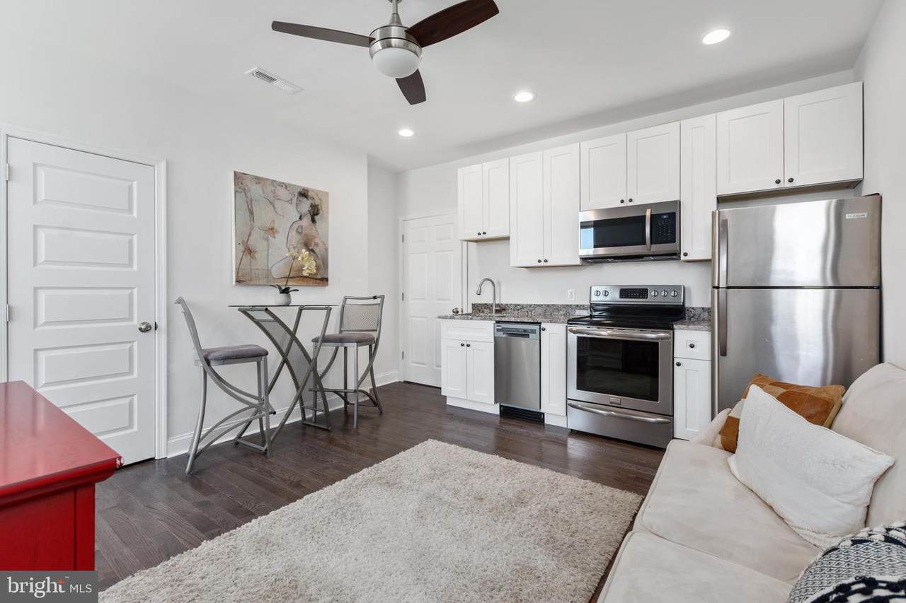 1646 Baltimore Street - Photo 1