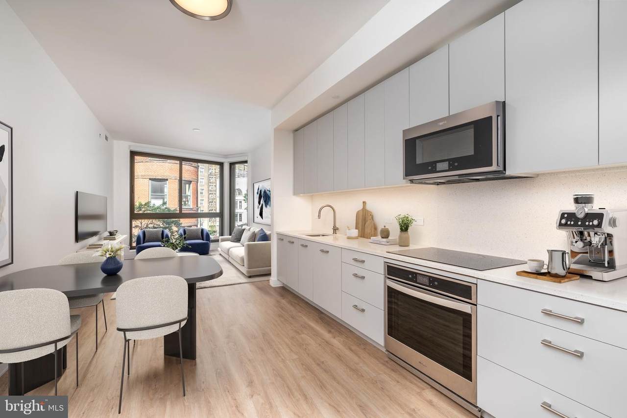 1630 Columbia Road - Photo 1