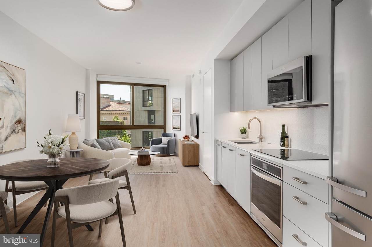 1630 Columbia Road - Photo 1