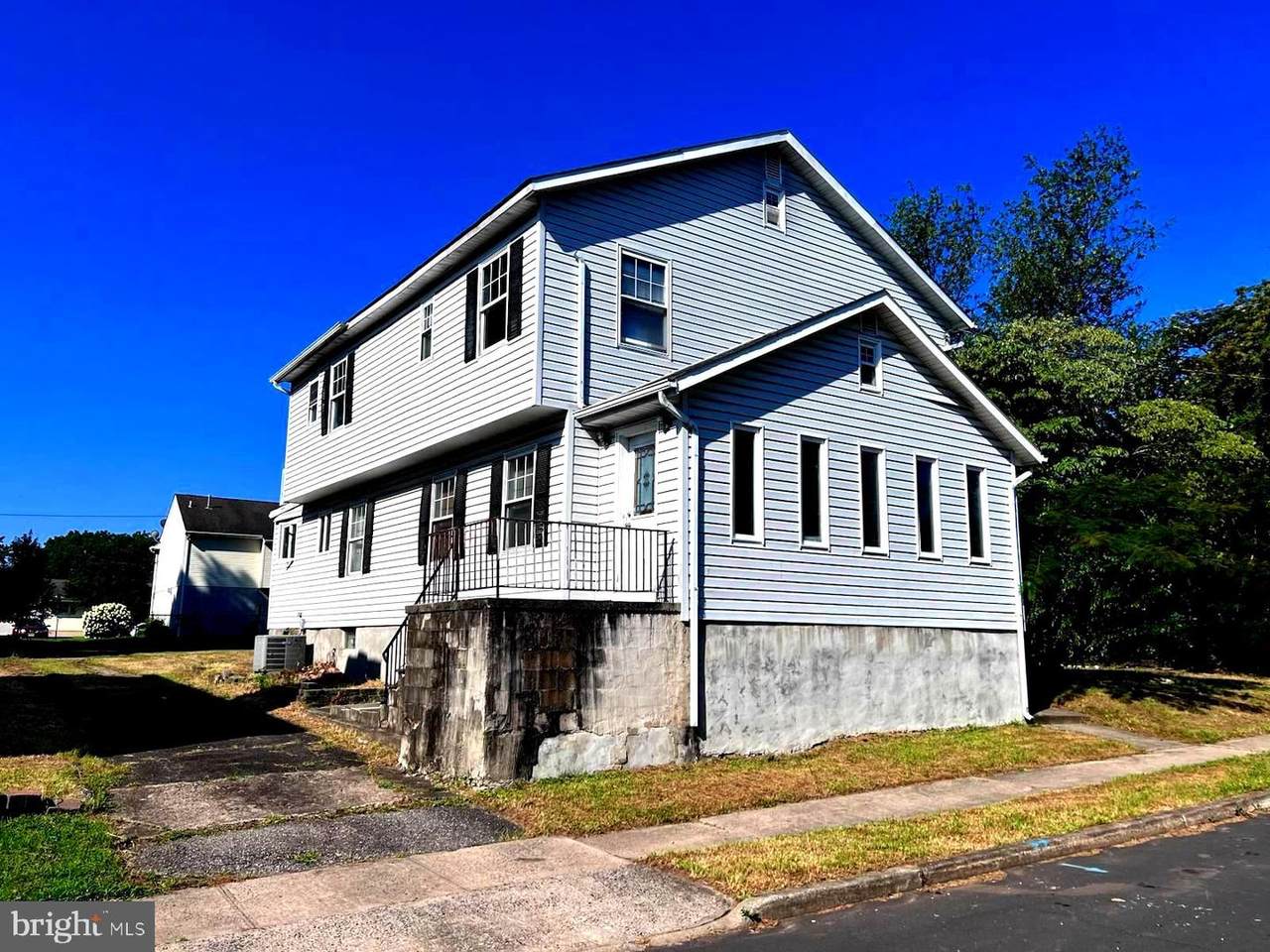 323 Wilfred Avenue - Photo 1