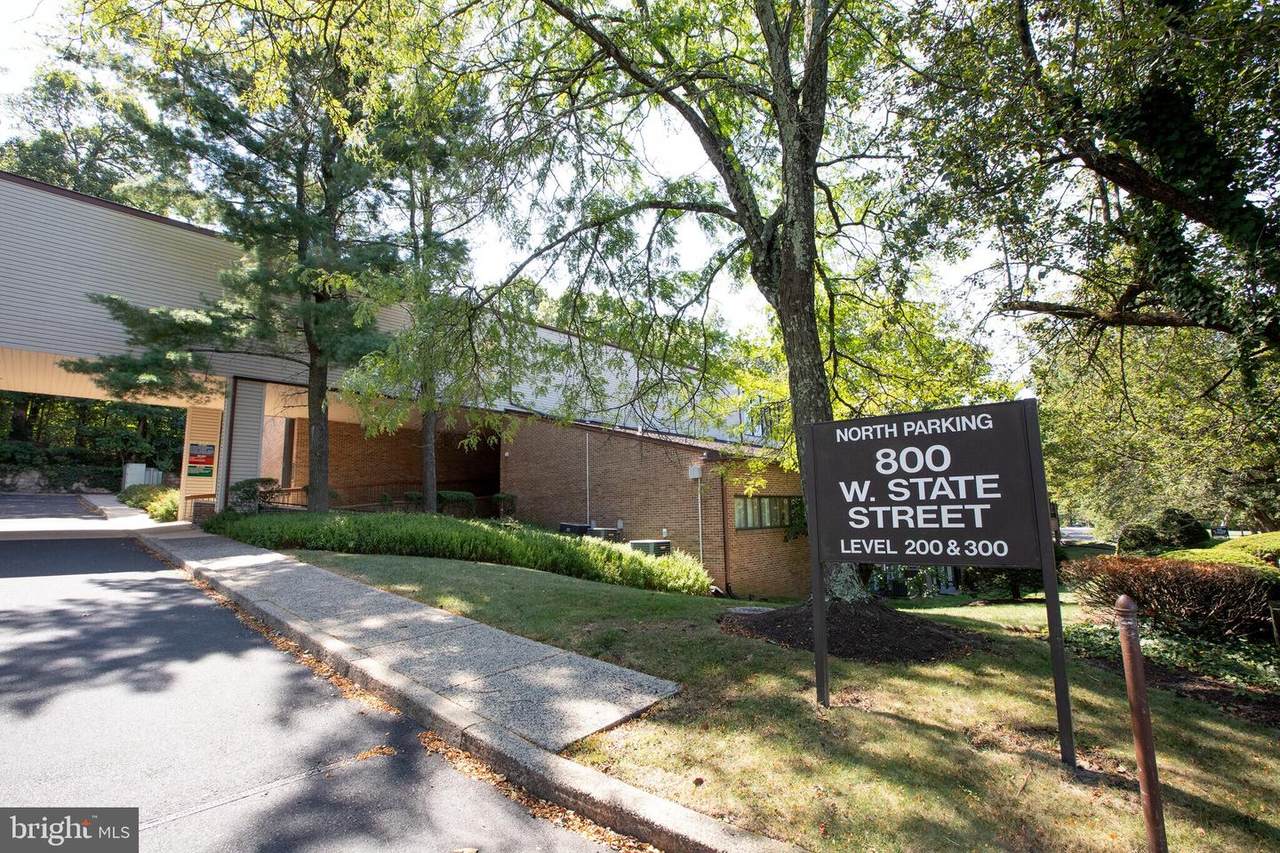 800 State Street - Photo 1