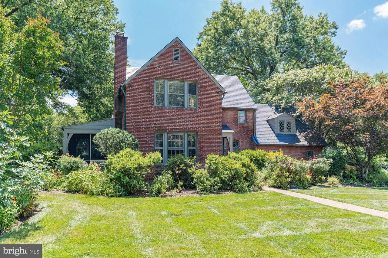 3109 Olin Drive - Photo 1