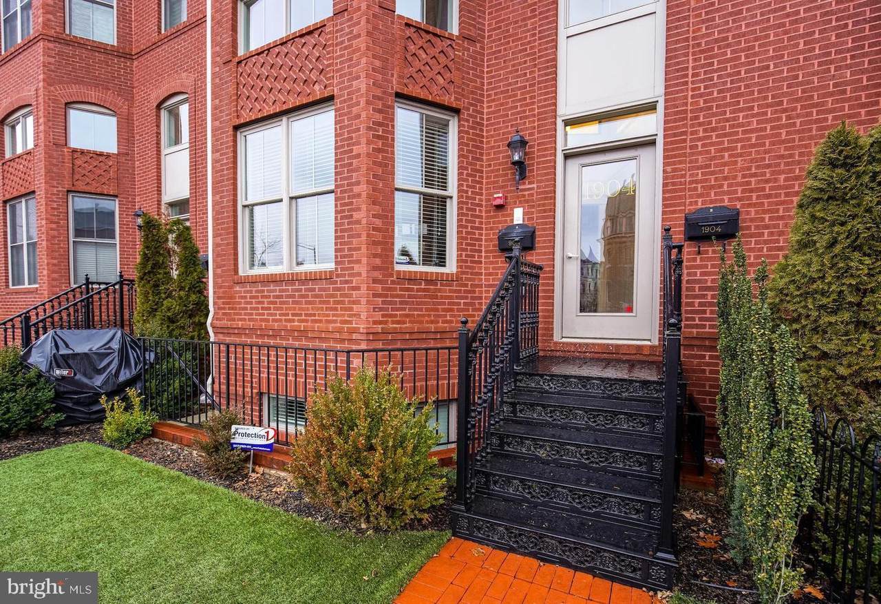 1904 Vermont Avenue - Photo 1