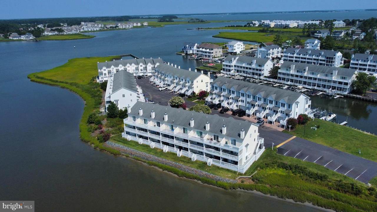 37841 Salt Grass Cove - Photo 1