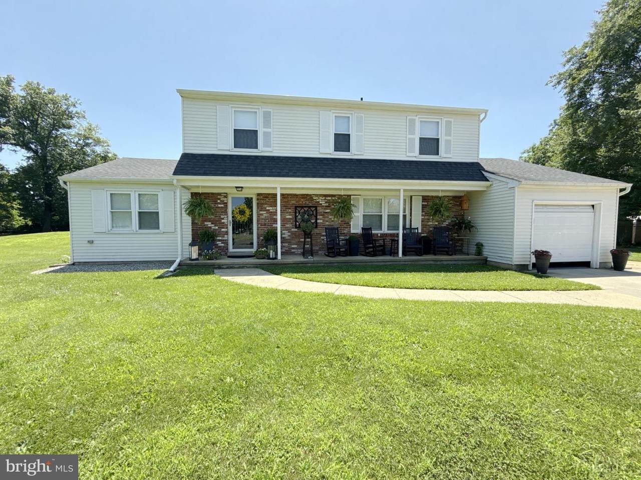 11 Knights Court - Photo 1