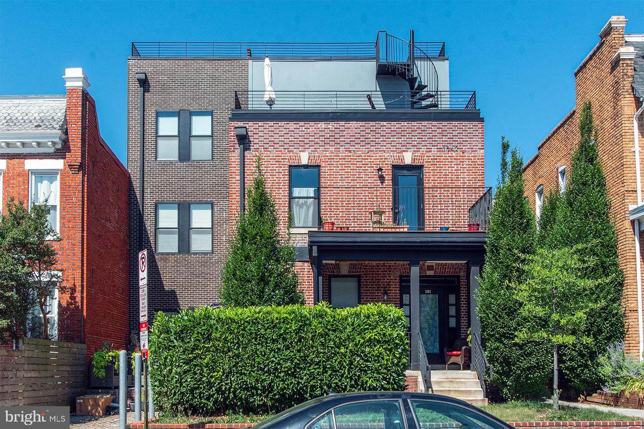 3542 Warder Street - Photo 1