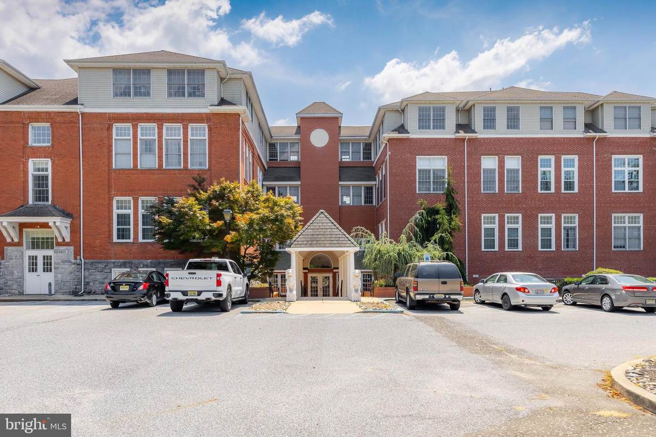 100 Aura Road - Photo 1