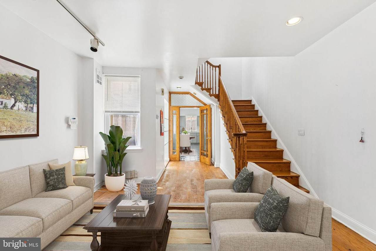 1006 Front Street - Photo 1