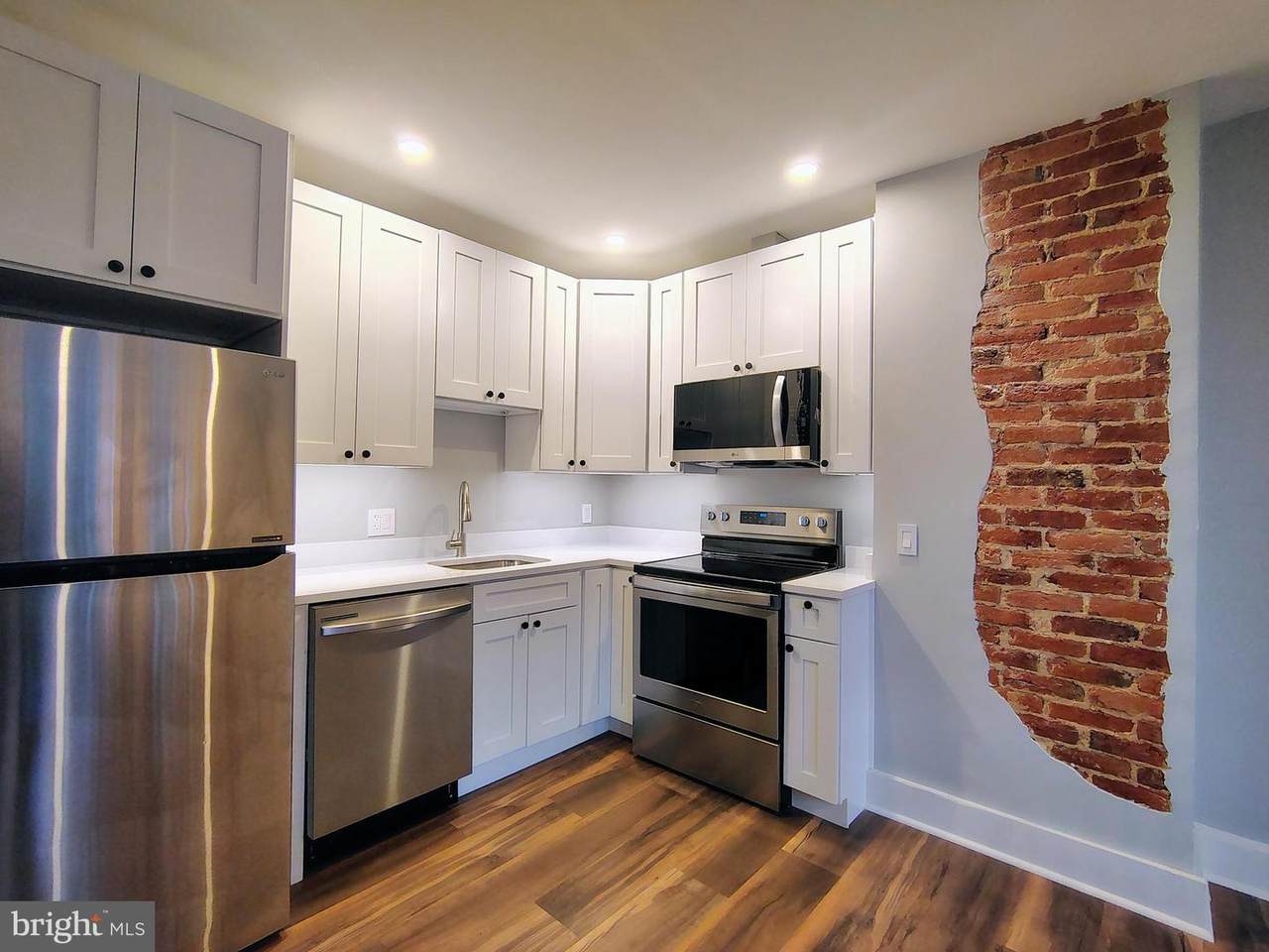 230 Market Street - Photo 1