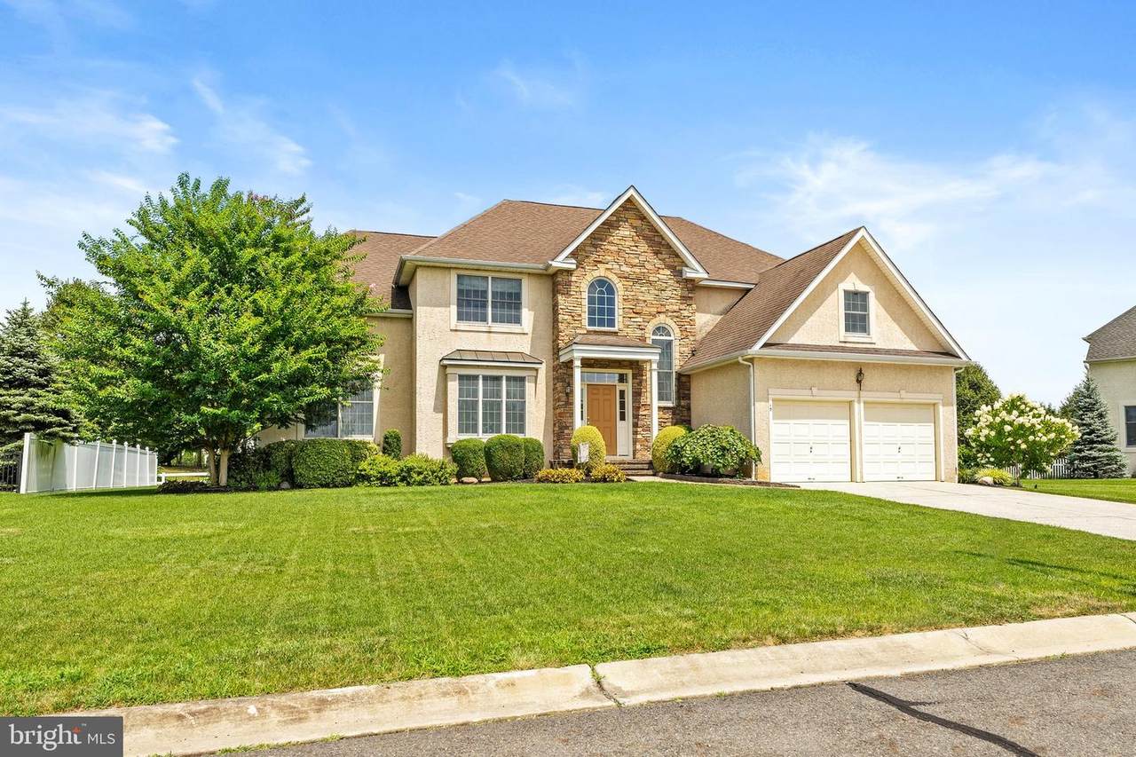 15 Heather Court - Photo 1