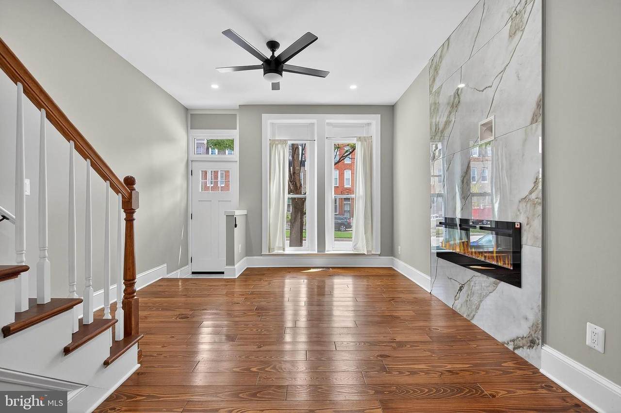 1136 Fulton Avenue - Photo 1