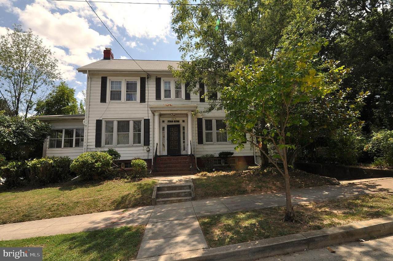 1619 Evarts Street - Photo 1