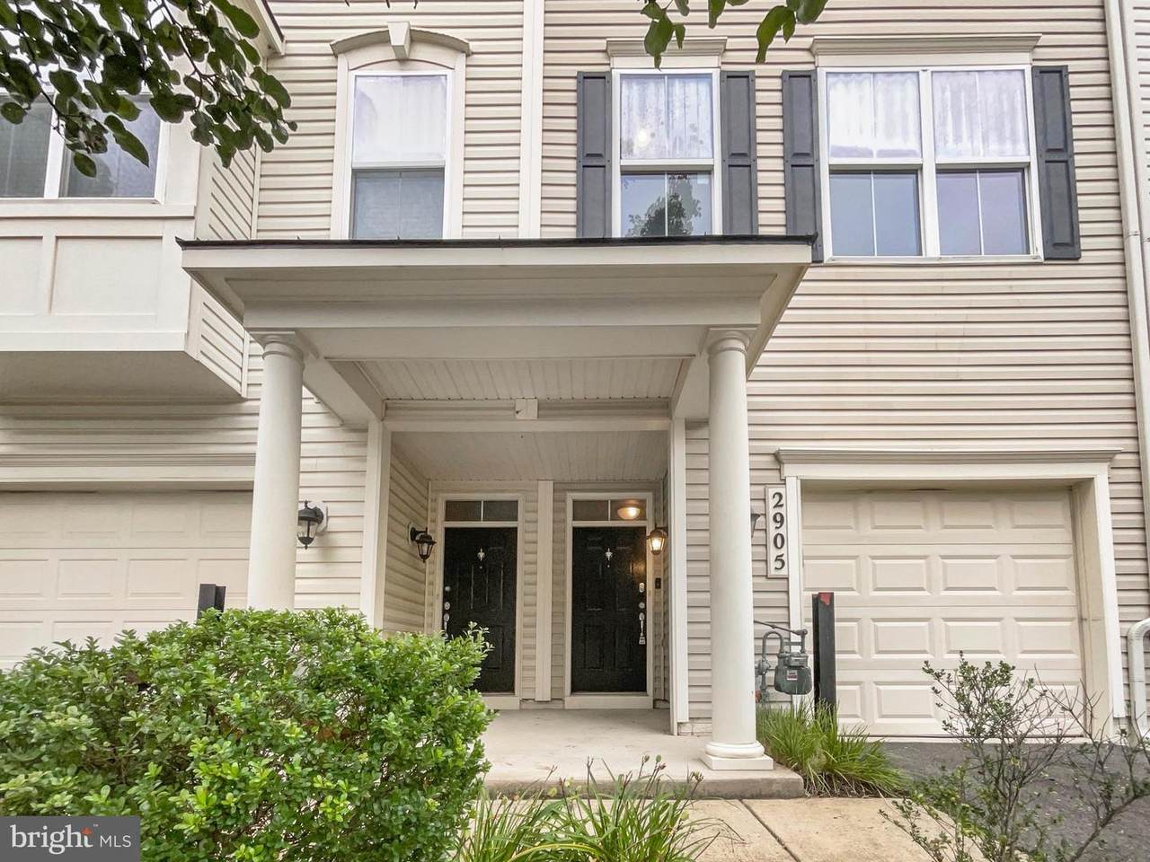 2905 Chinkapin Oak Lane - Photo 1