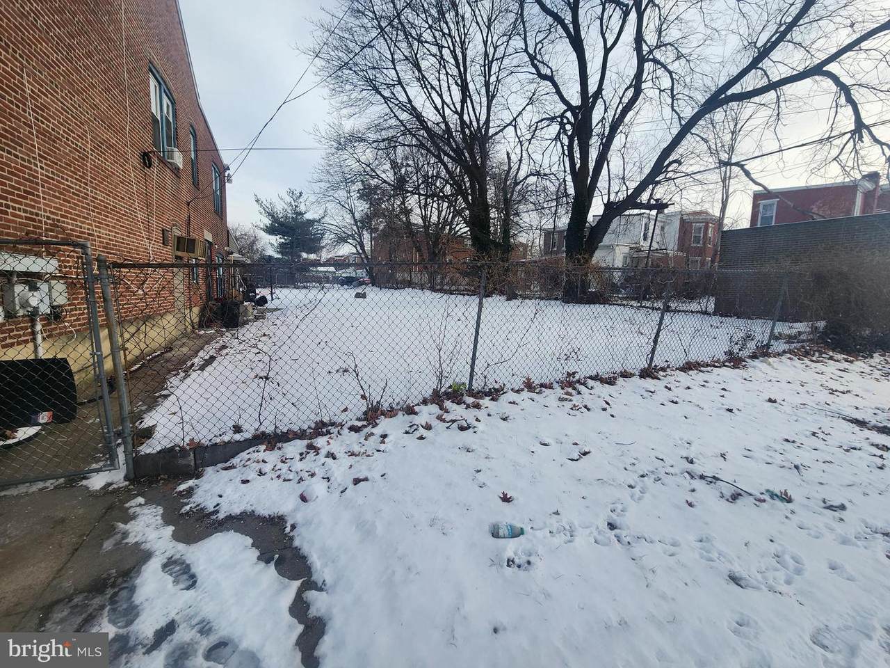 94--100 Paul Avenue - Photo 1