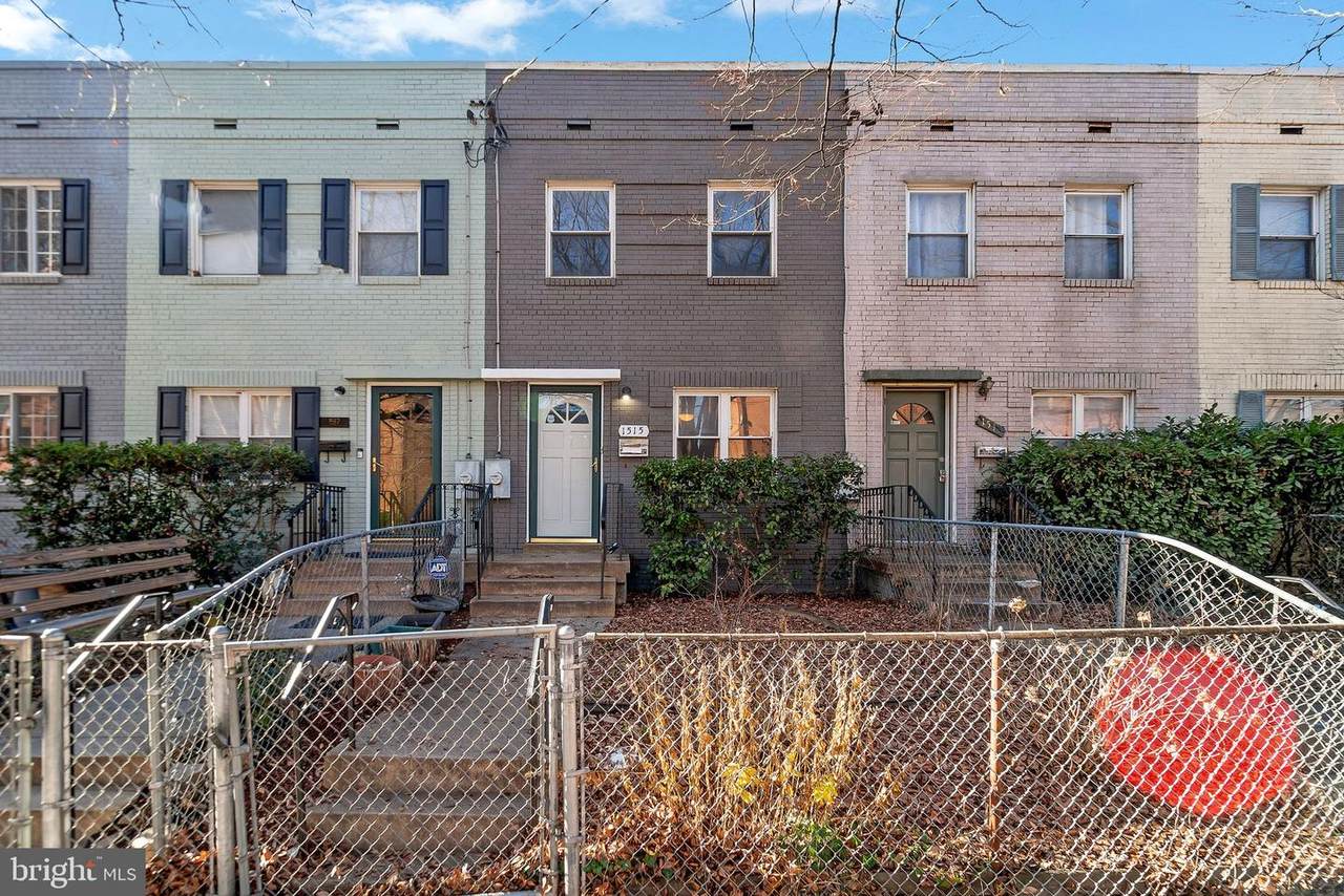 1515 1ST Street - Photo 1