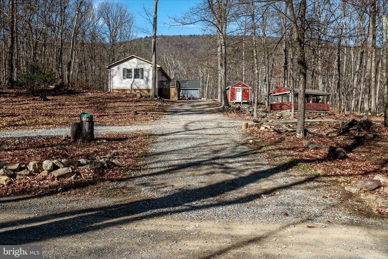 815 Pheasant Drive - Photo 1