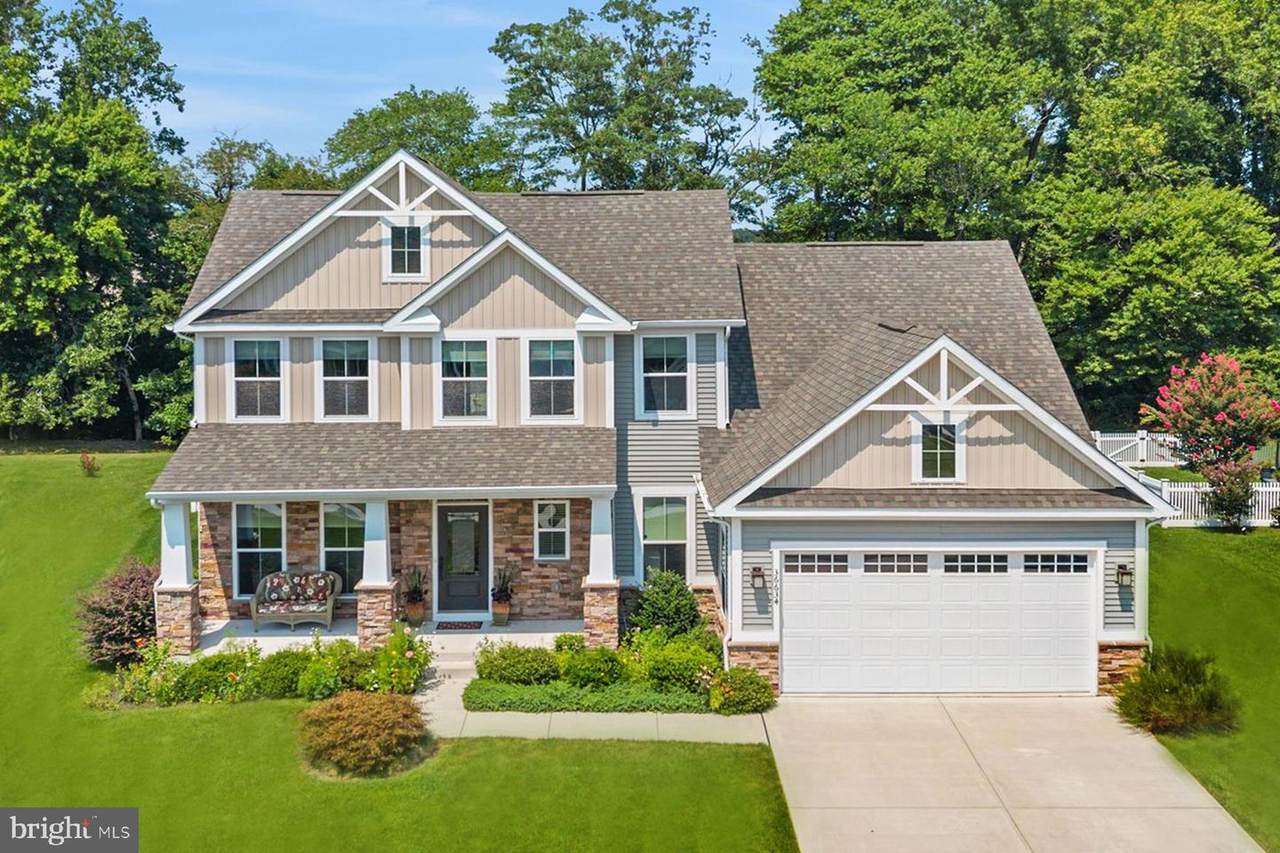 36634 Greenway Drive - Photo 1