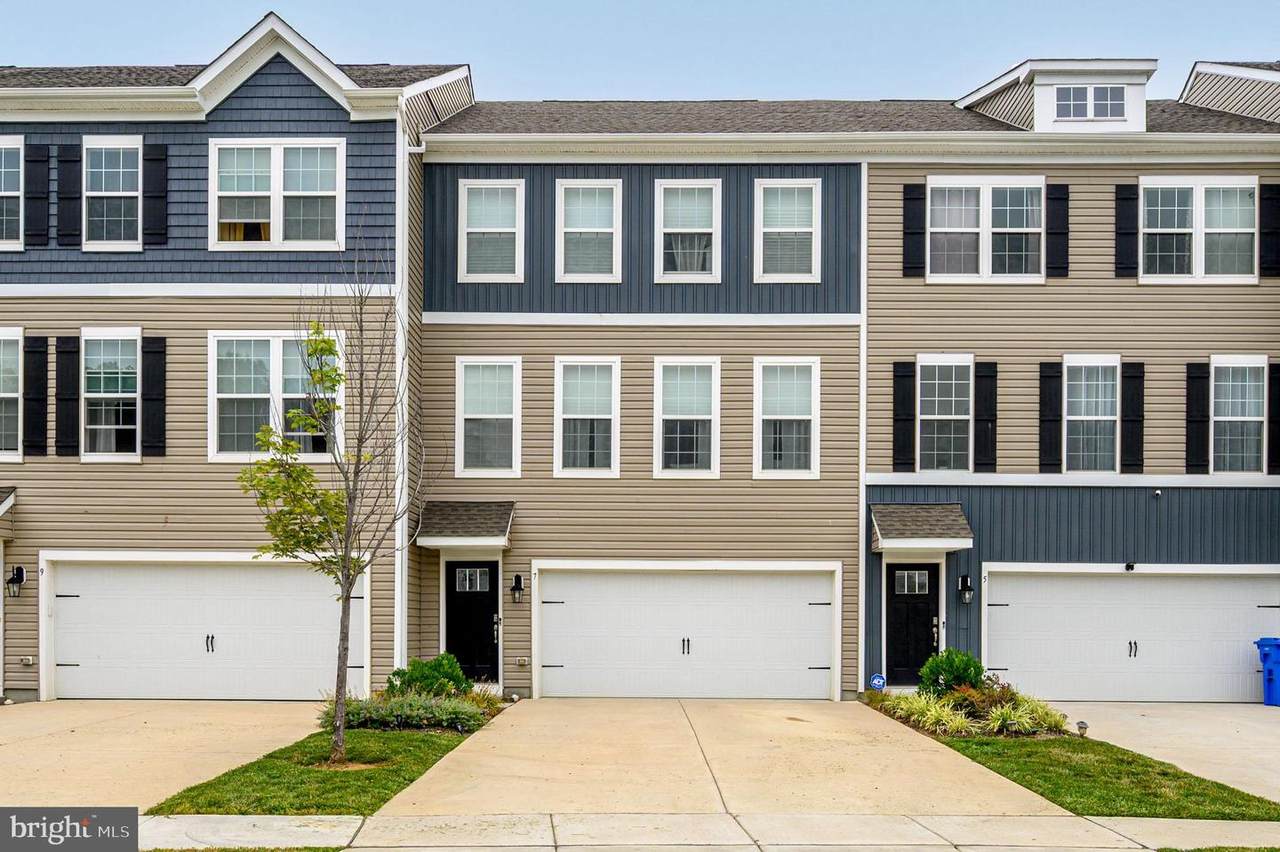 7 Foundry Boulevard - Photo 1