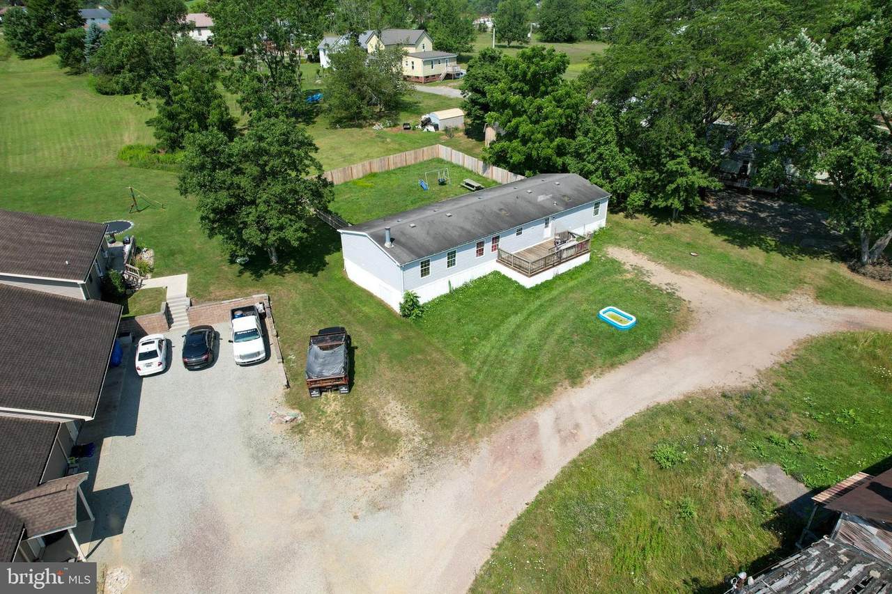 908 S Park Avenue - Photo 1