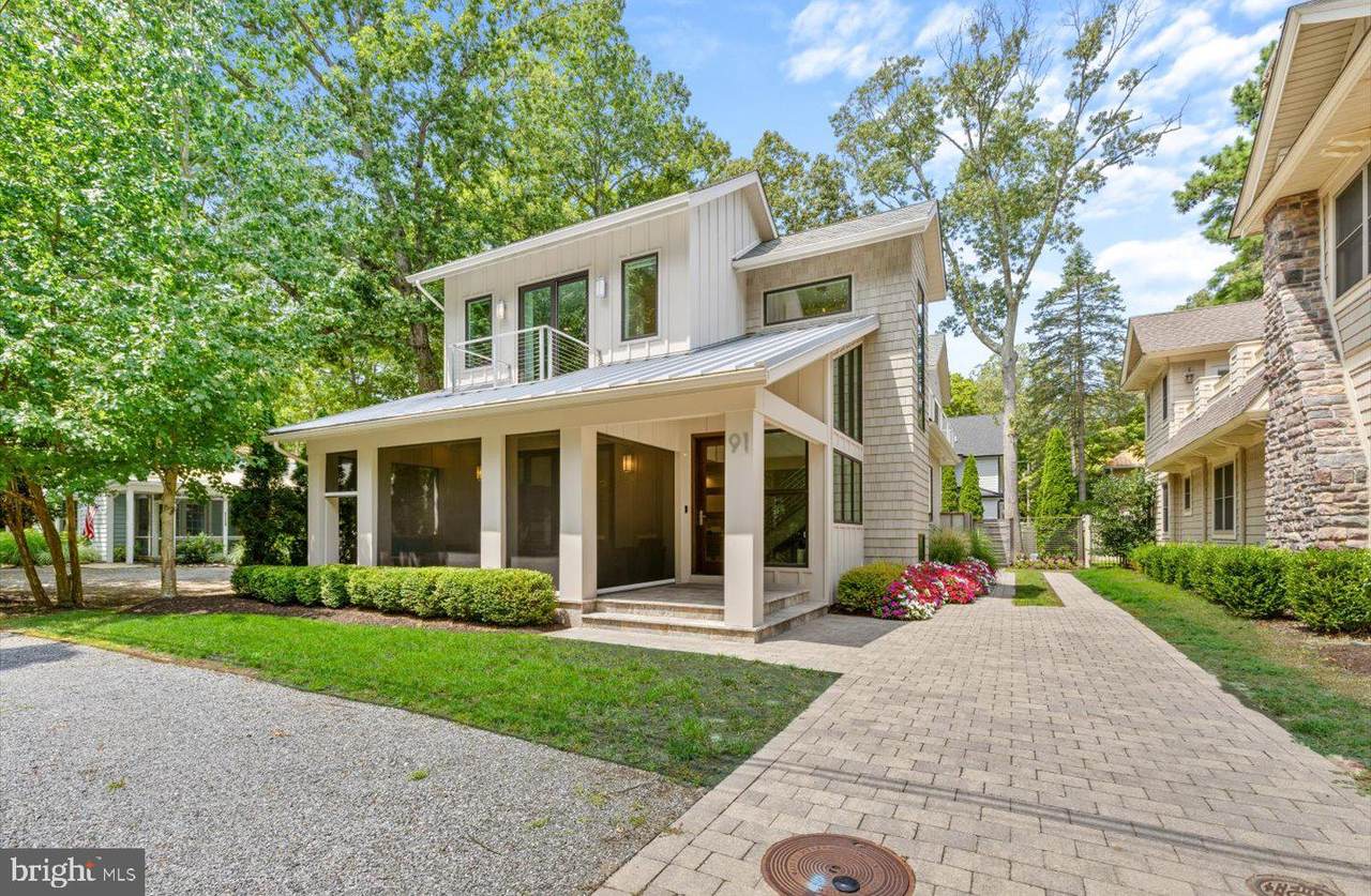 91 Columbia Avenue - Photo 1