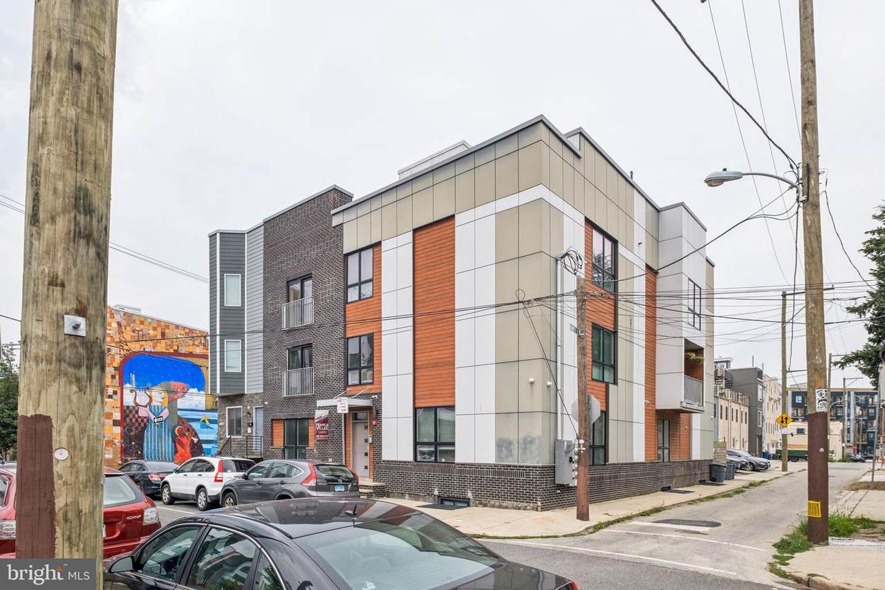 922-26 17TH Street - Photo 1