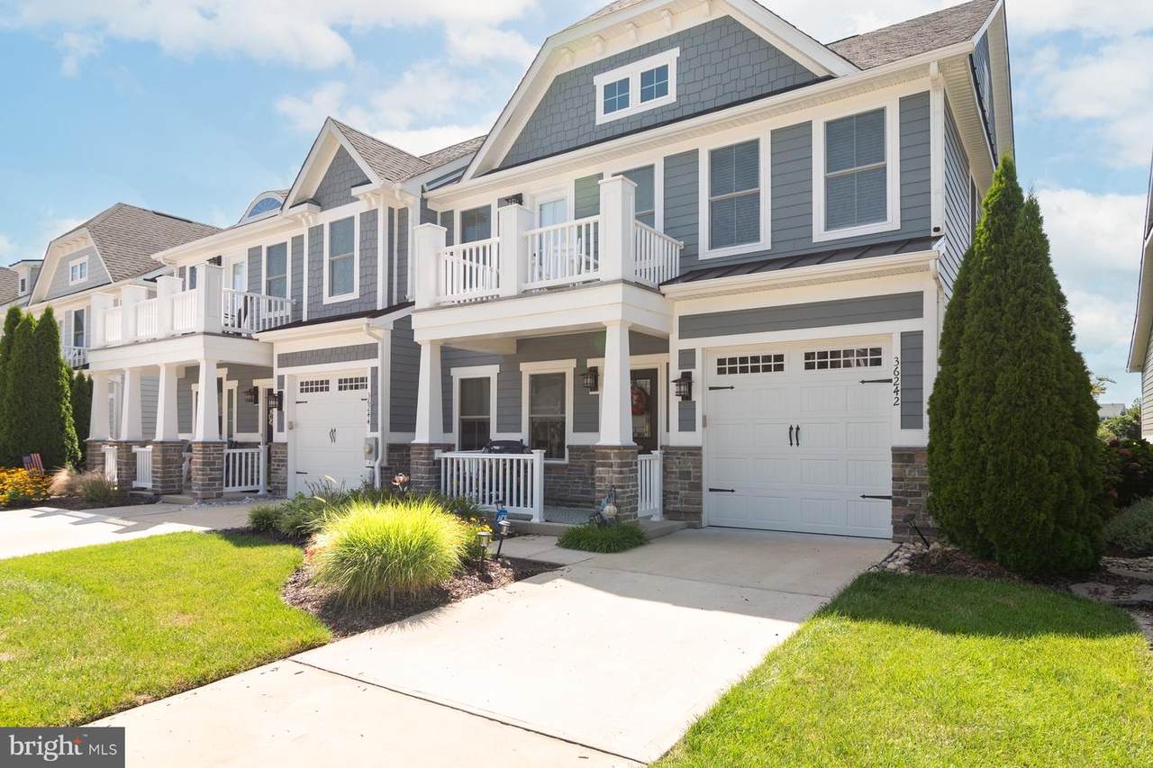 36242 Waterleaf Way - Photo 1