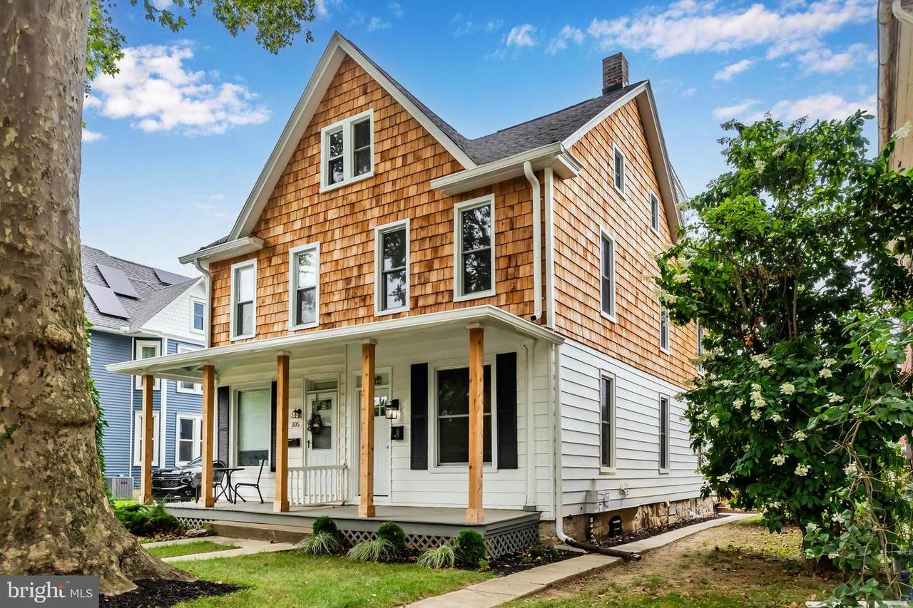 103 26TH Street - Photo 1