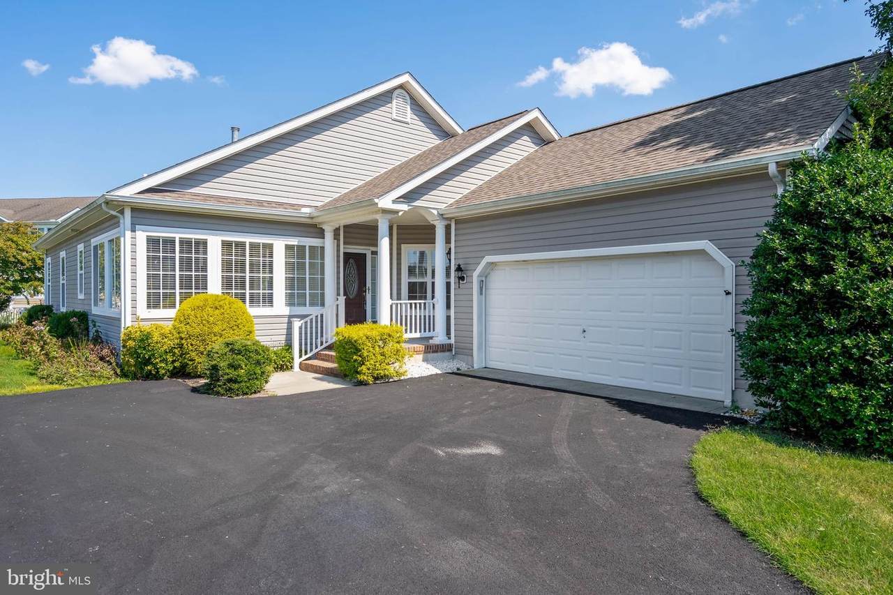 44 Clearview Drive - Photo 1