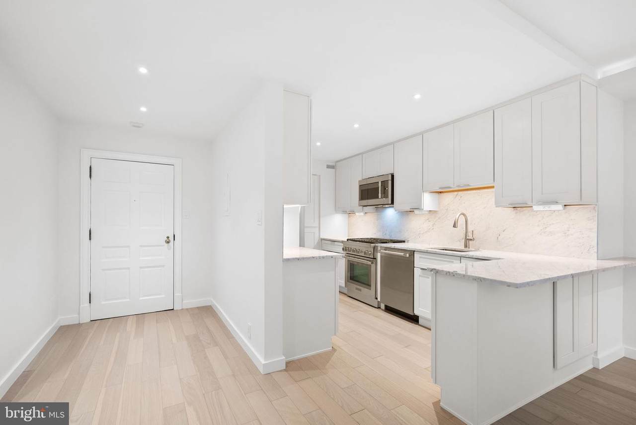 700 New Hampshire Avenue - Photo 1