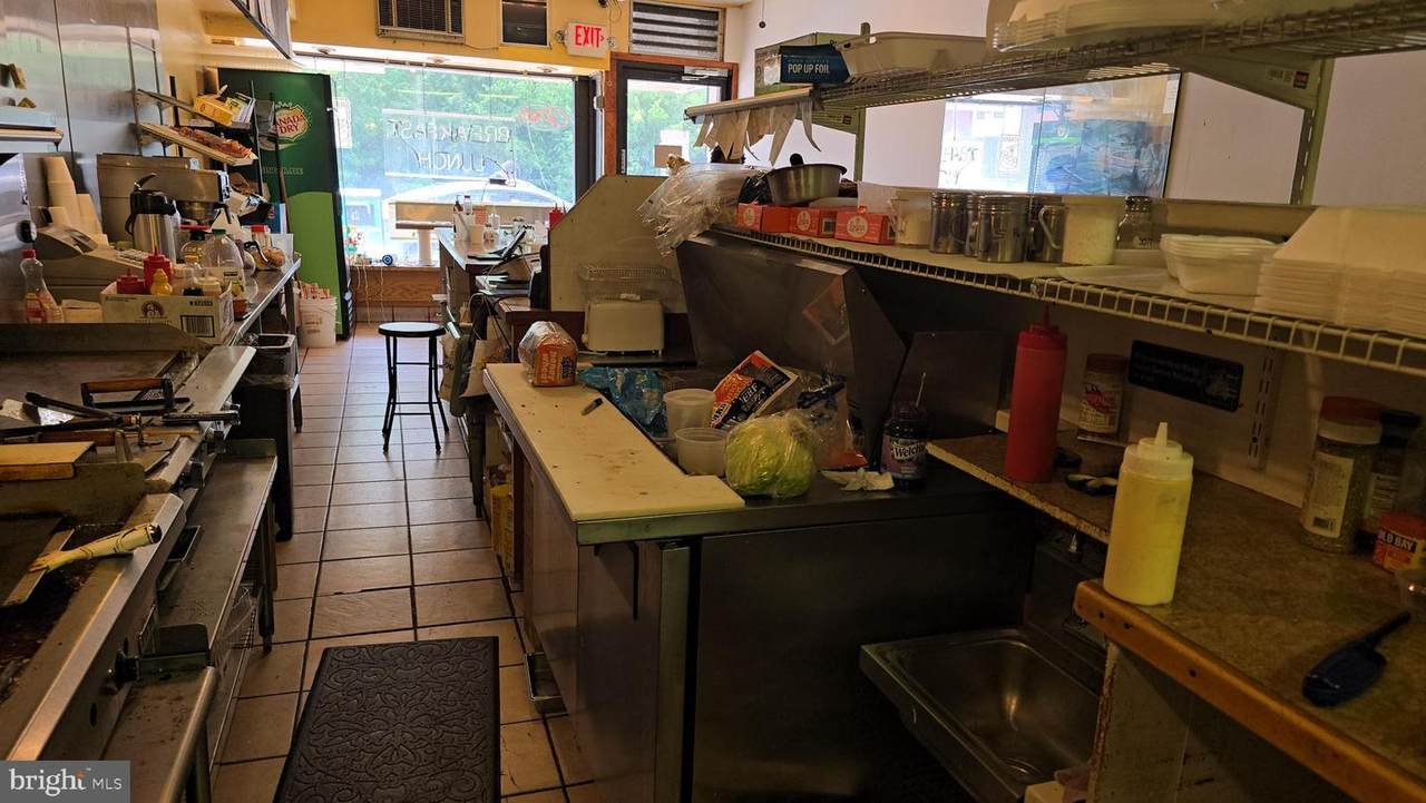 6003 5TH Street - Photo 1